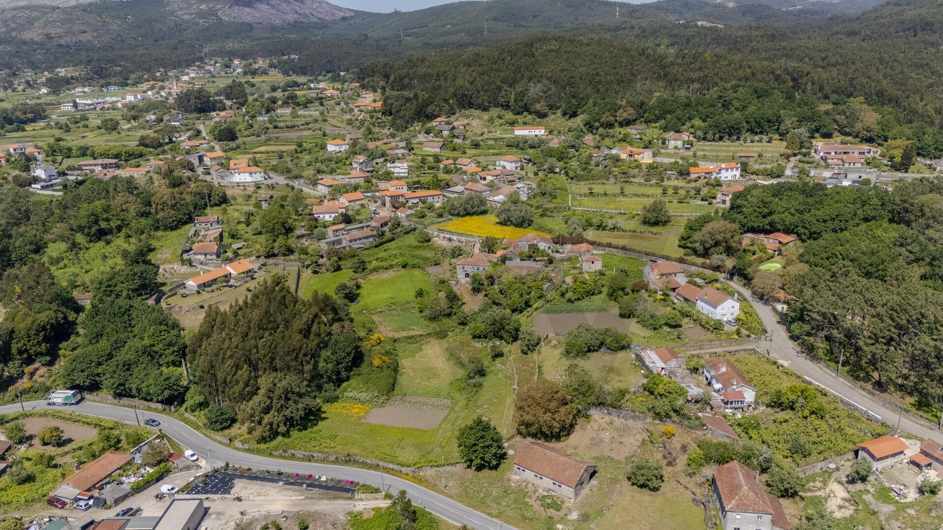 Terreno de 1.200 m² com excelente exposição solar em Riba de Âncora, CaminhaDescrição do imóvel