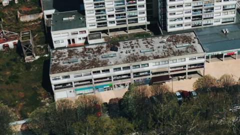 Apartamento T4 duplex com garagem no centro de Ovar, junto ao Largo Garrett