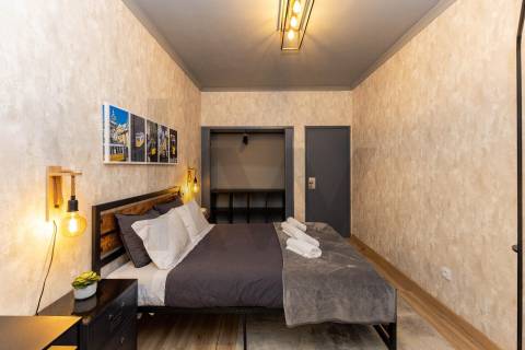 Apartamento T1 em Matosinhos Sul, atualmente em Alojamento Local, junto à praia e ao metro