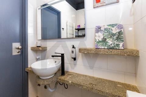 Apartamento T1 em Matosinhos Sul, atualmente em Alojamento Local, junto à praia e ao metro