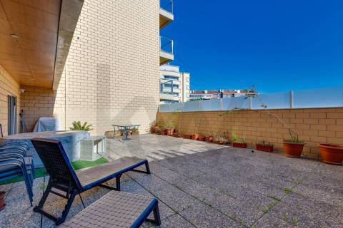 T2 com Terraço na Prelada virado a sul!