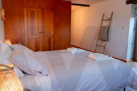 Moradia T3 com jardim e piscina para permuta