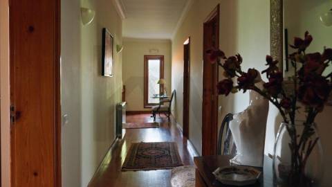 Moradia T5 em Vila das Aves com piscina exterior