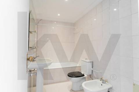 Apartamento T2 | Último piso | Vistas desafogadas | Elevada luminosidade | Águas Santas, Maia