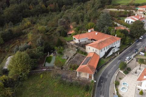 Quinta Histórica no Norte de Portugal - Património Municipal - 12 Hectares