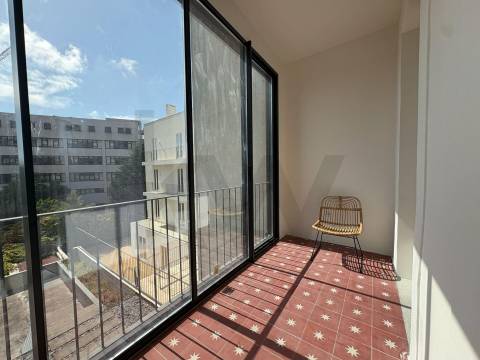 Apartamento  T0+1 -Edifício Histórico com Licença AL em Cedofeita -Localização Premium 