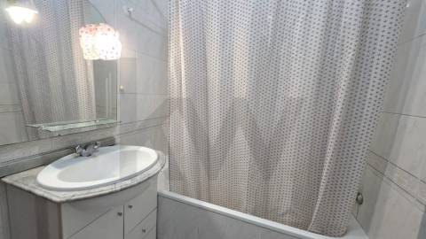 Apartamento T2 com Garagem e Arrumos, Elevador, CABEÇA SANTA, PENAFIEL