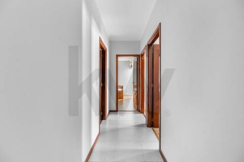 Apartamento T3 com terraço privativo - Vila Praia de Âncora