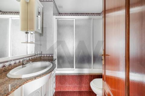 Apartamento T3 com terraço privativo - Vila Praia de Âncora