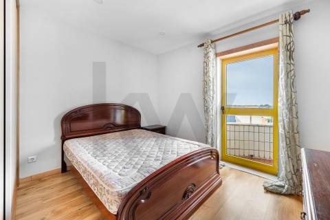 Apartamento T3 com terraço privativo - Vila Praia de Âncora