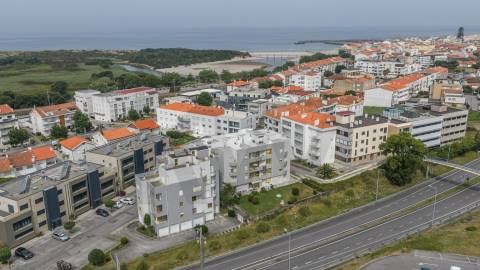 Apartamento T3 com terraço privativo - Vila Praia de Âncora