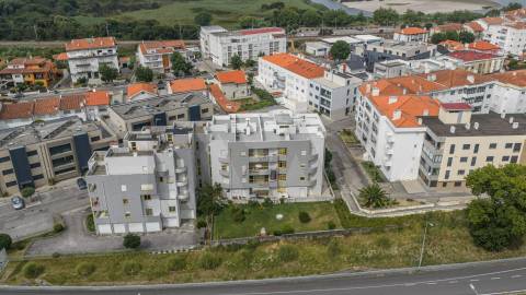 Apartamento T3 com terraço privativo - Vila Praia de Âncora