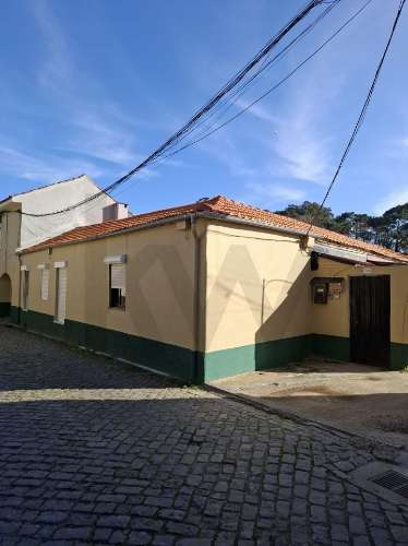 Prédio em Canidelo com rentabilidade
