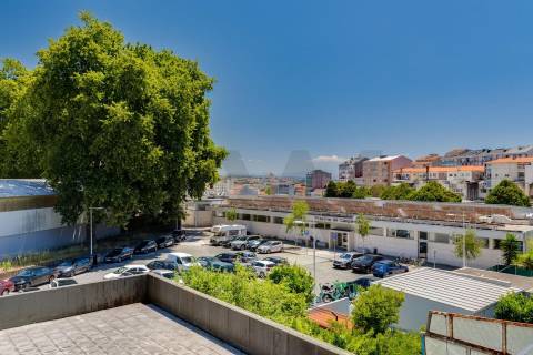 T1 Renovado Campanha - Porto