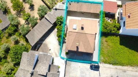 Moradia T3 com Espaço Exterior – A 5 Minutos do Fundão