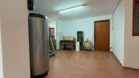 Moradia T3 com Espaço Exterior – A 5 Minutos do Fundão