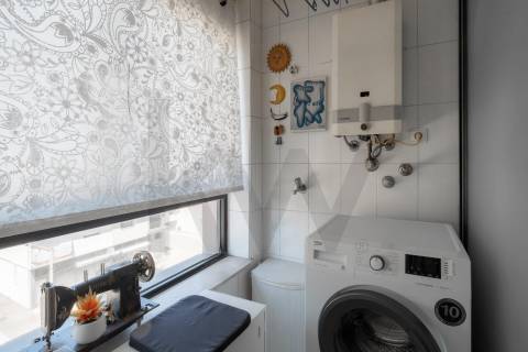 **Apartamento T1+1 com garagem na Senhora da Hora, Matosinhos**