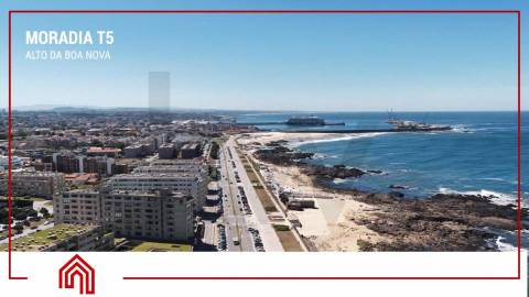 MORADIA T5 COM 3 SUITES - JARDIM E GARAGEM FECHADA — ALTO DA BOA NOVA - LEÇA DA PALMEIRA