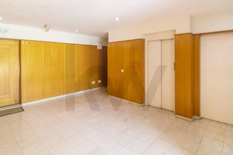 Apartamento T2, Leça da Palmeira, Matosinhos