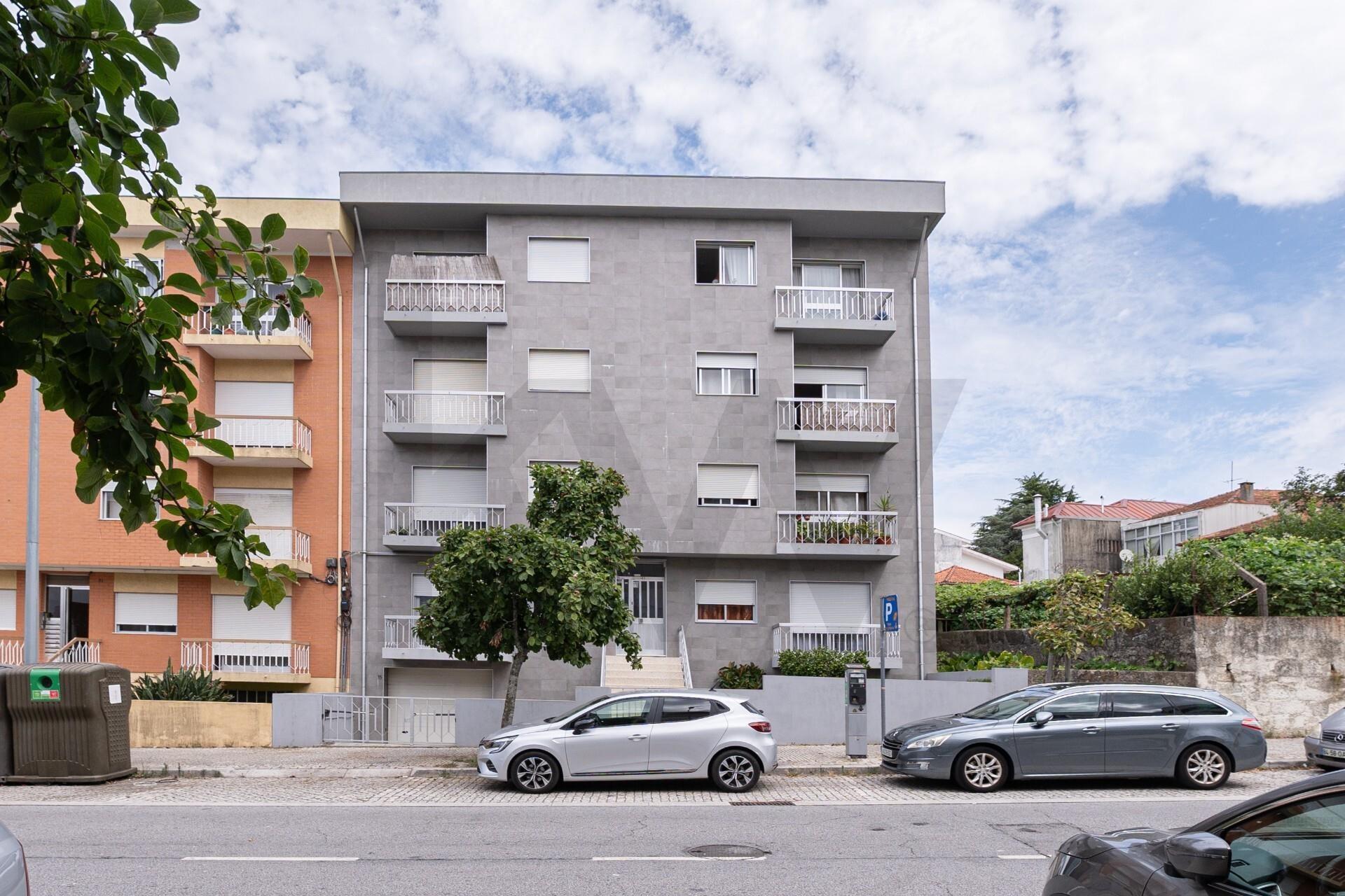 Apartamento T2+1 | Varandas | Lugar de garagem | Centro da Maia