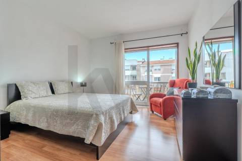 Apartamento T2+1 | Varandas | Lugar de garagem | Centro da Maia