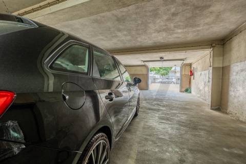 Apartamento T2+1 | Varandas | Lugar de garagem | Centro da Maia