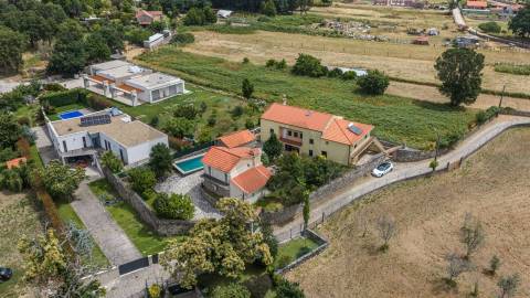 Moradia T4 + T3 Vilar de Mouros - Caminha