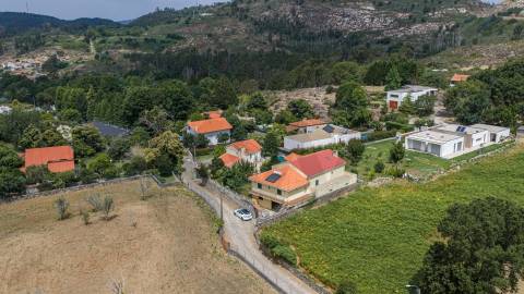 Moradia T4 + T3 Vilar de Mouros - Caminha