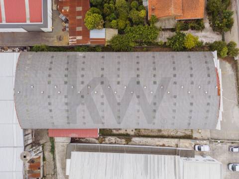 **Pavilhão com excelente versatilidade em São João, Ovar**