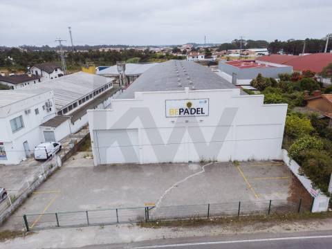 **Pavilhão amplo com excelente versatilidade em São João, Ovar**