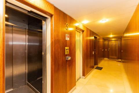 T1 com 80 m², varanda, garagem e arrumos no Pinheiro Manso – Porto
