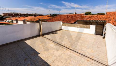 Moradia térrea T3 com Anexo T2 para Arrendamento em Esposende | Perto da Praia e Centro Histórico