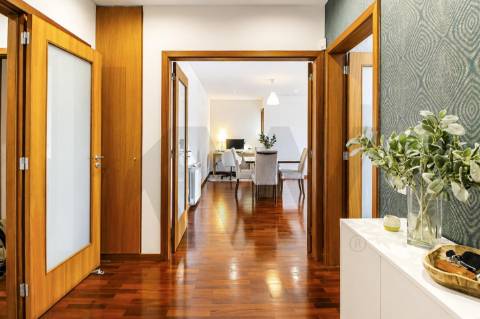 Apartamento T3, Valbom (vista Douro), Gondomar