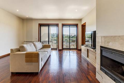 Apartamento T3, Valbom (vista Douro), Gondomar