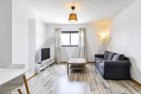 Apartamento T2+1, Pedrouços, Maia