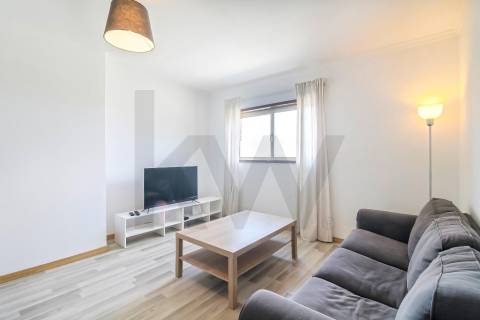 Apartamento T2+1, Pedrouços, Maia