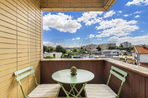 Apartamento T2+1, Pedrouços, Maia