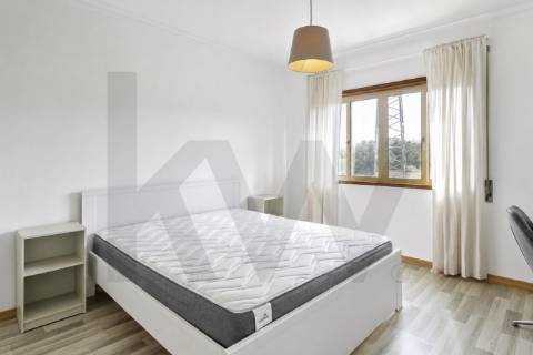 Apartamento T2+1, Pedrouços, Maia