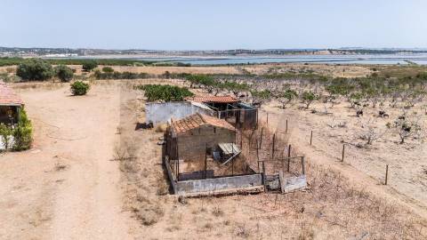 Propriedade exclusiva no Algarve, 22,5 hectares, junto ao Verdelago Resort, com vistas sem limites 