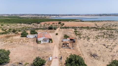 Propriedade exclusiva no Algarve, 22,5 hectares, junto ao Verdelago Resort, com vistas sem limites 
