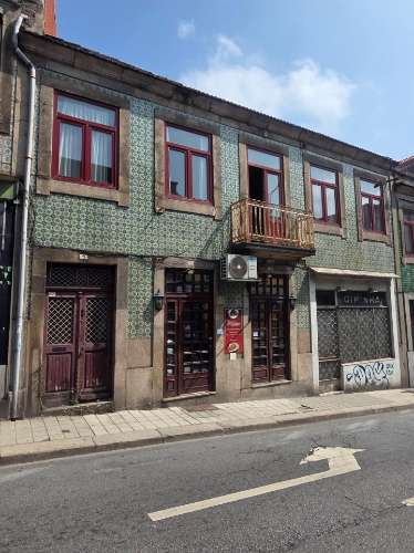 Oportunidade Única de Investimento | Prédio Misto | Campanhã | Porto