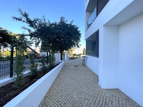 Apartamento T3 1ºAndar (J)