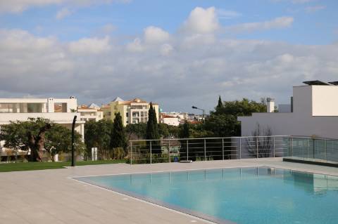 Apartamento T3 1ºAndar (J)