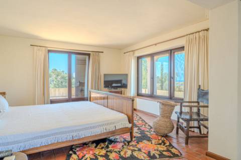 Quinta Exclusiva em Albufeira | T6 + T3 | Piscina, Sauna e Vista Mar
