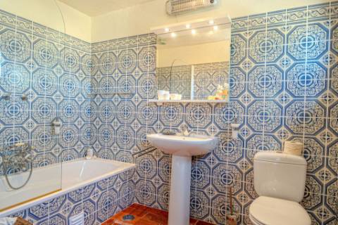 Quinta Exclusiva em Albufeira | T6 + T3 | Piscina, Sauna e Vista Mar