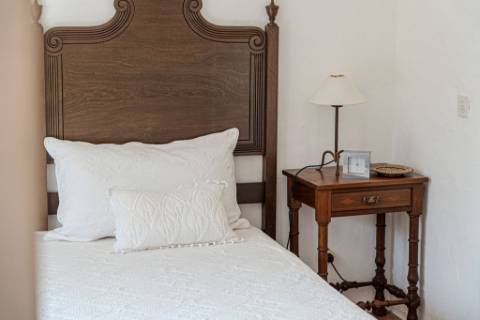 Quinta Exclusiva em Albufeira | T6 + T3 | Piscina, Sauna e Vista Mar