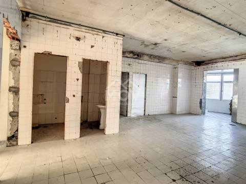 Loja com 83,50m²
