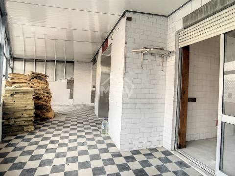 Loja com 83,50m²