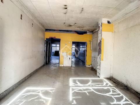 Loja com 83,50m²
