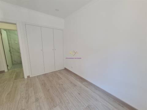 T3 remodelado na Amadora - Falagueira